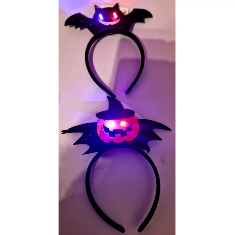 Halloween denevéres vagy boszorkány tökös világítós fejdísz 20 cm 650153