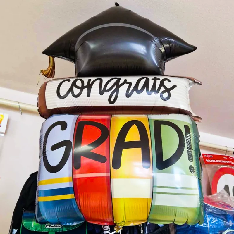 Congrats Grad könyvek fólia lufi ballagásra 112 cm 25180